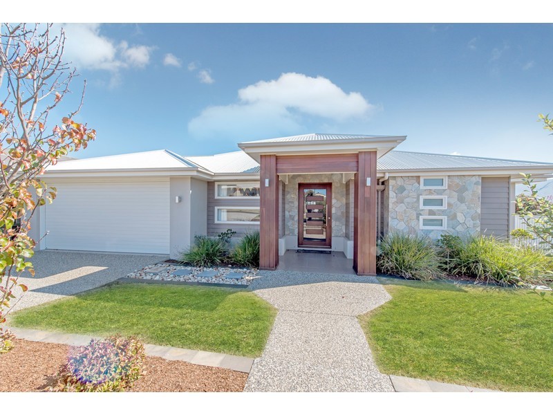 11 Ibis Crescent, Highfields QLD 4352