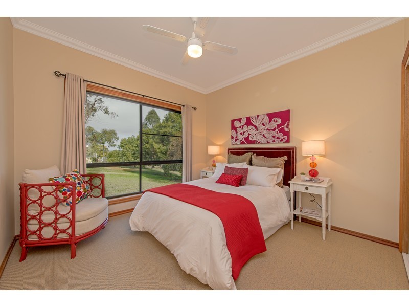 4 Windermere Drive, Hodgson Vale QLD 4352