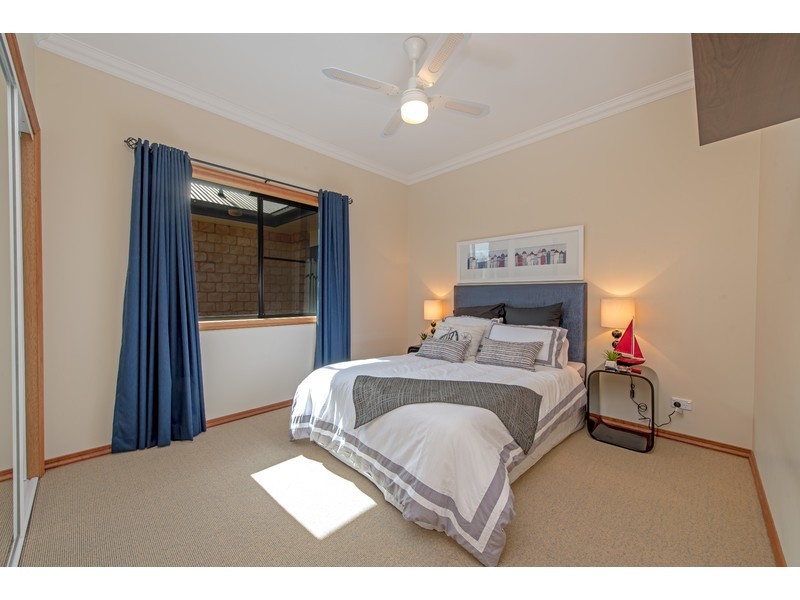 4 Windermere Drive, Hodgson Vale QLD 4352