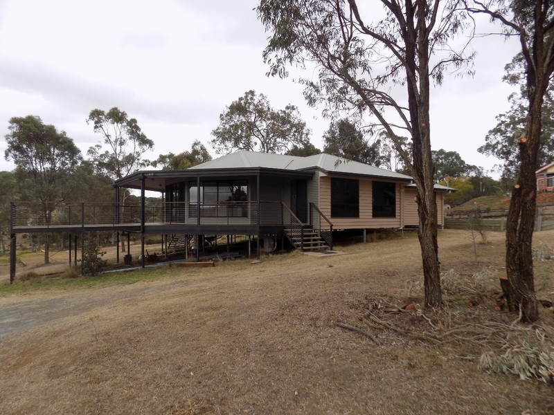 47 Valley View Drive, Meringandan West QLD 4352