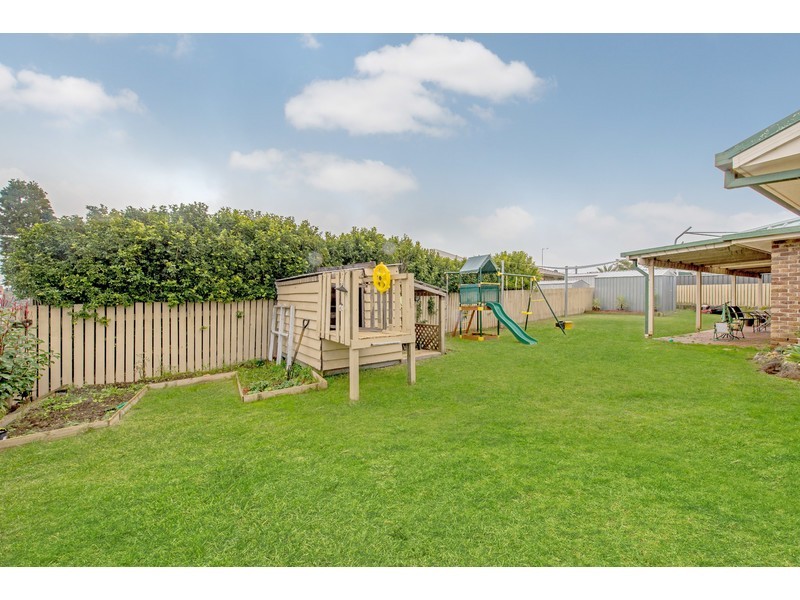 17 Byrd Court, Wilsonton QLD 4350