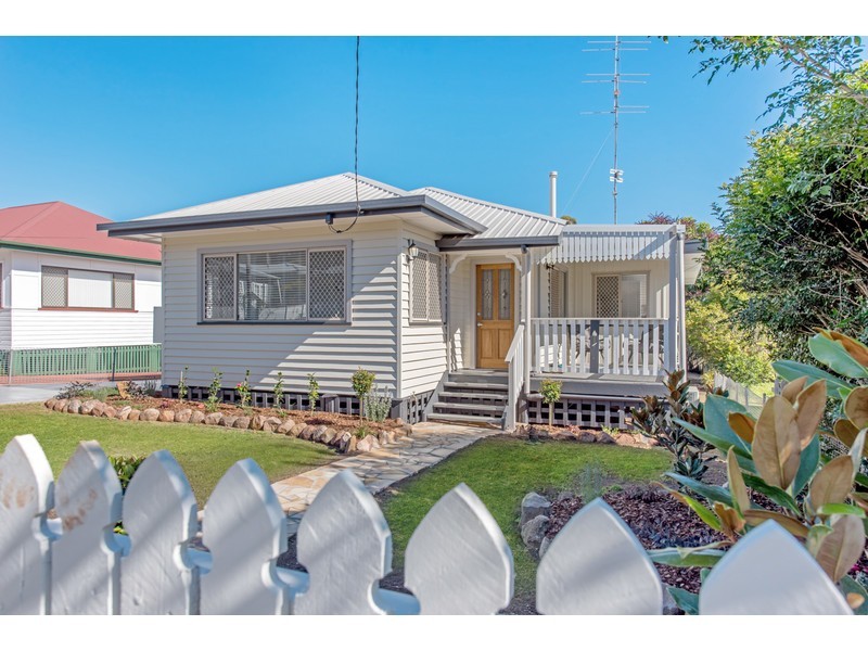 11 Peel Street, South Toowoomba QLD 4350