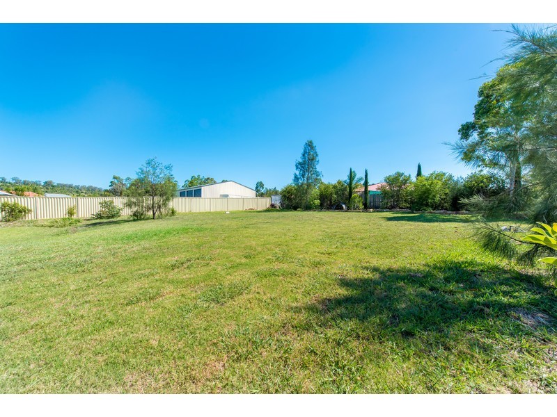 70 Phipps Drive, Meringandan QLD 4352