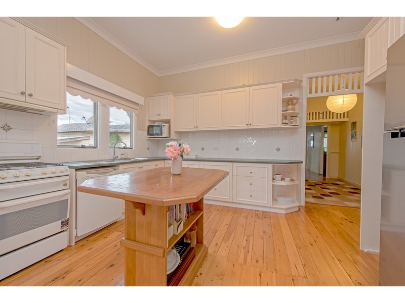 5 Hamwood Street, Toowoomba City QLD 4350