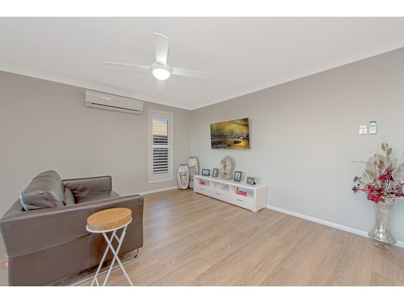 2 Kennard Street, Westbrook QLD 4350