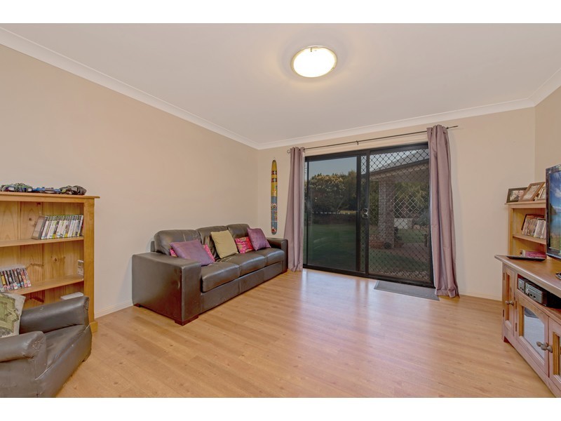 22 Fairview Crescent, Highfields QLD 4352