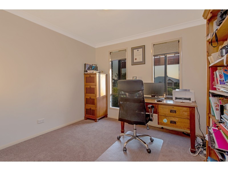 22 Fairview Crescent, Highfields QLD 4352
