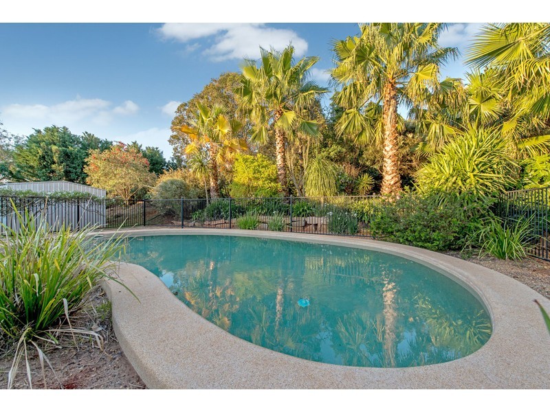 22 Fairview Crescent, Highfields QLD 4352