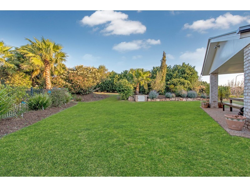 22 Fairview Crescent, Highfields QLD 4352