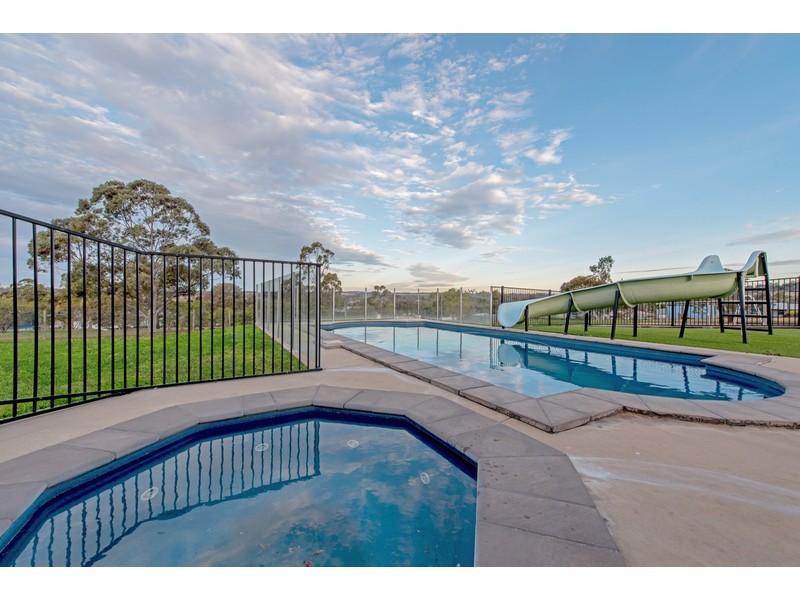 51 Peters Road, Meringandan West QLD 4352