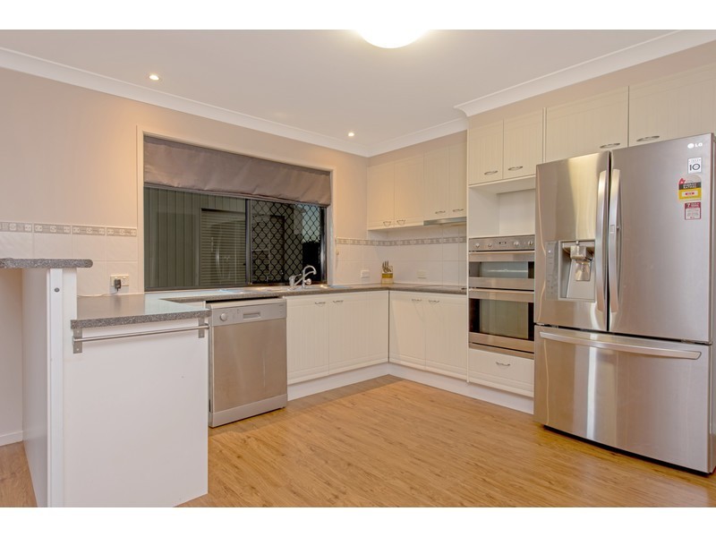 51 Peters Road, Meringandan West QLD 4352