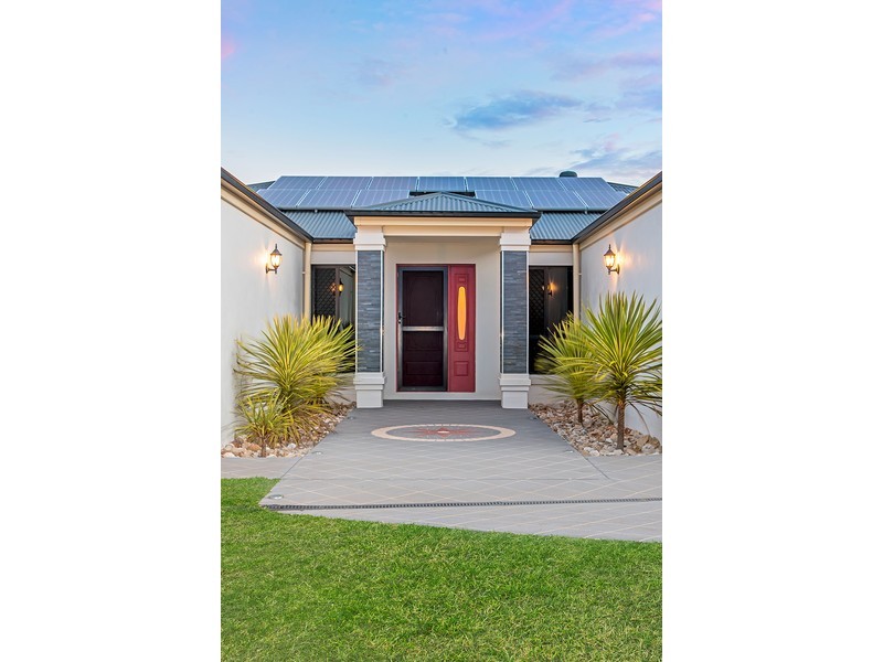 51 Peters Road, Meringandan West QLD 4352