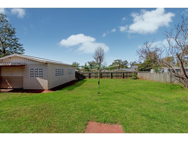 10A Esmond Street, Rockville QLD 4350
