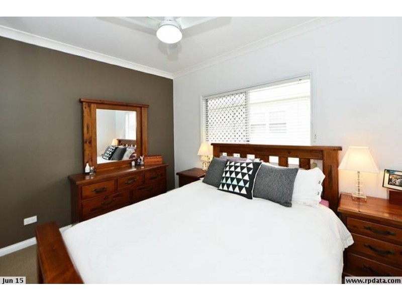 4 Newmarket Street, Newtown QLD 4350