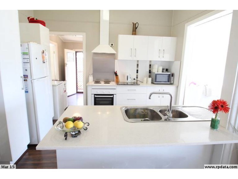 20 Clifford Street, Meringandan West QLD 4352