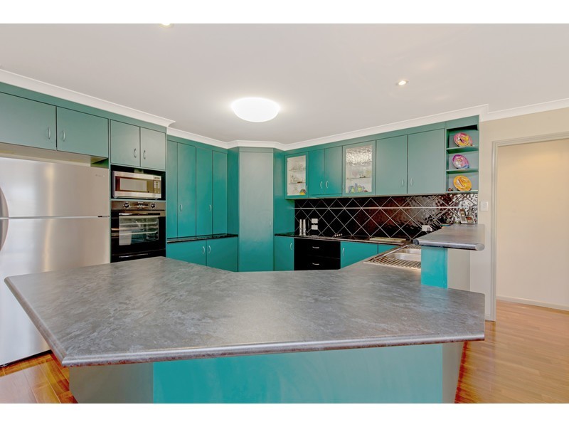 22 Tennyson Court, Westbrook QLD 4350