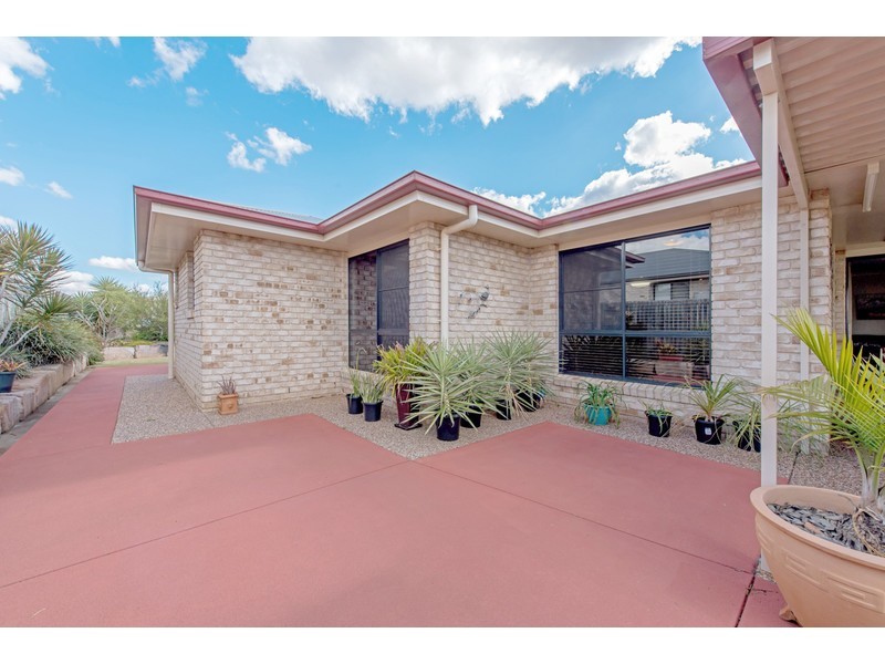 22 Tennyson Court, Westbrook QLD 4350