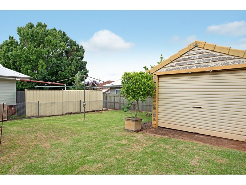 7 Kennedy Street, North Toowoomba QLD 4350