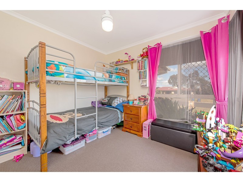 5 Hanna Court, Westbrook QLD 4350