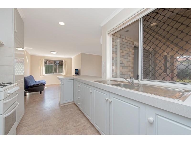 14 Silky oak Drive, Glenvale QLD 4350