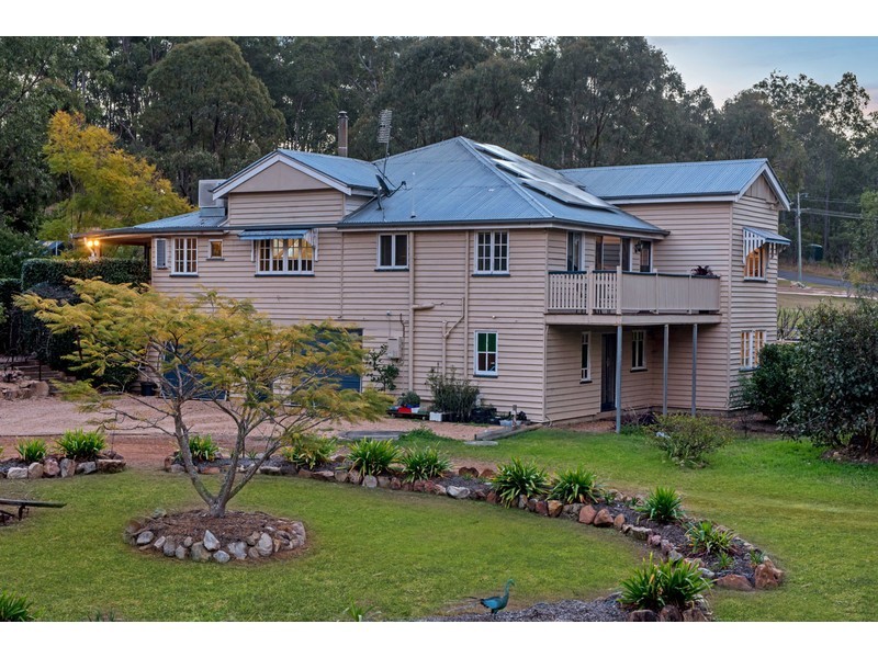 99 Koreelah Street, Upper Lockyer QLD 4352