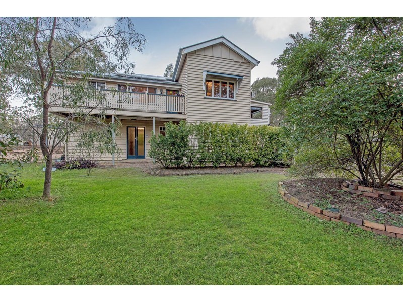 99 Koreelah Street, Upper Lockyer QLD 4352