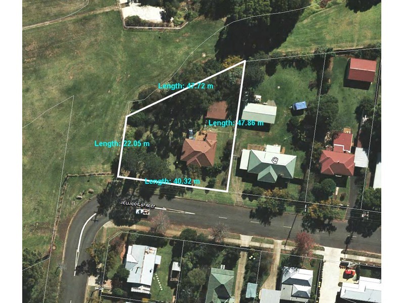 209 Jellicoe Street, Newtown QLD 4350