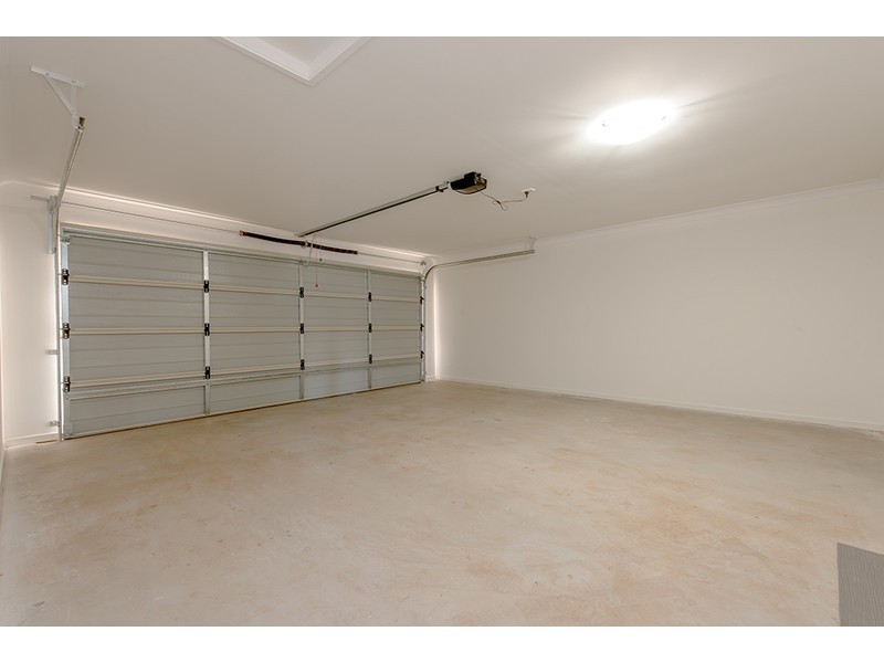 32 Parkview Drive, Glenvale QLD 4350