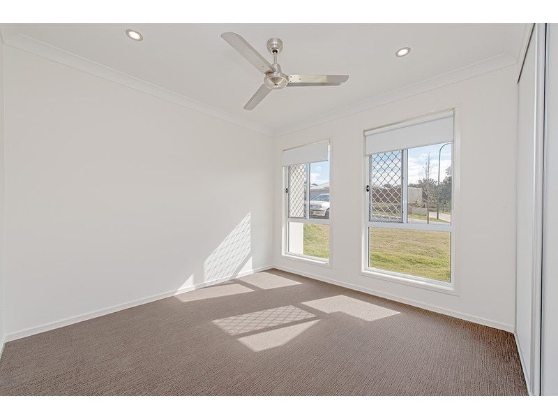 32 Parkview Drive, Glenvale QLD 4350