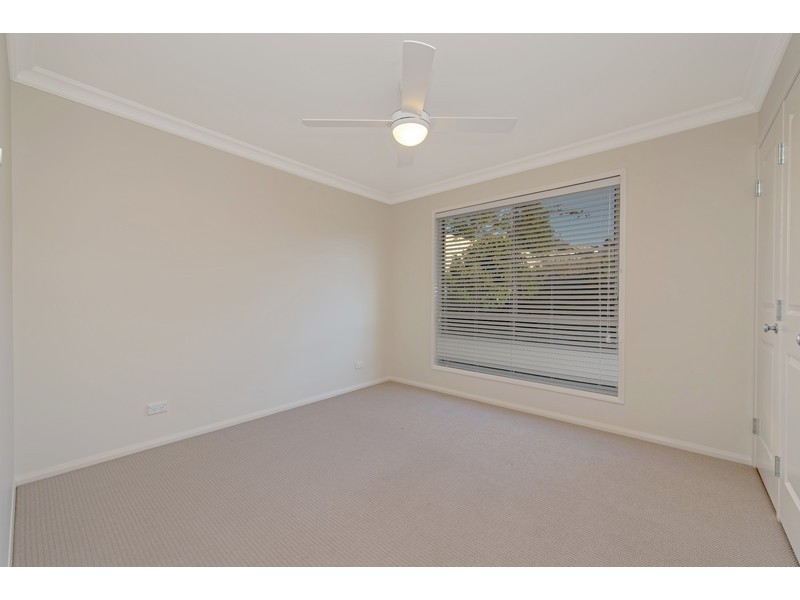 6 Carla Crescent, Westbrook QLD 4350