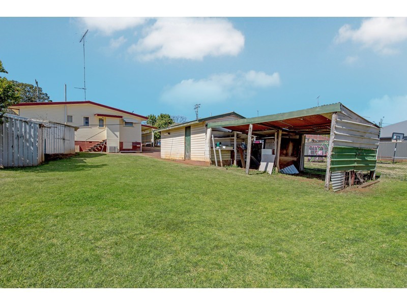 27 John Street, East Toowoomba QLD 4350