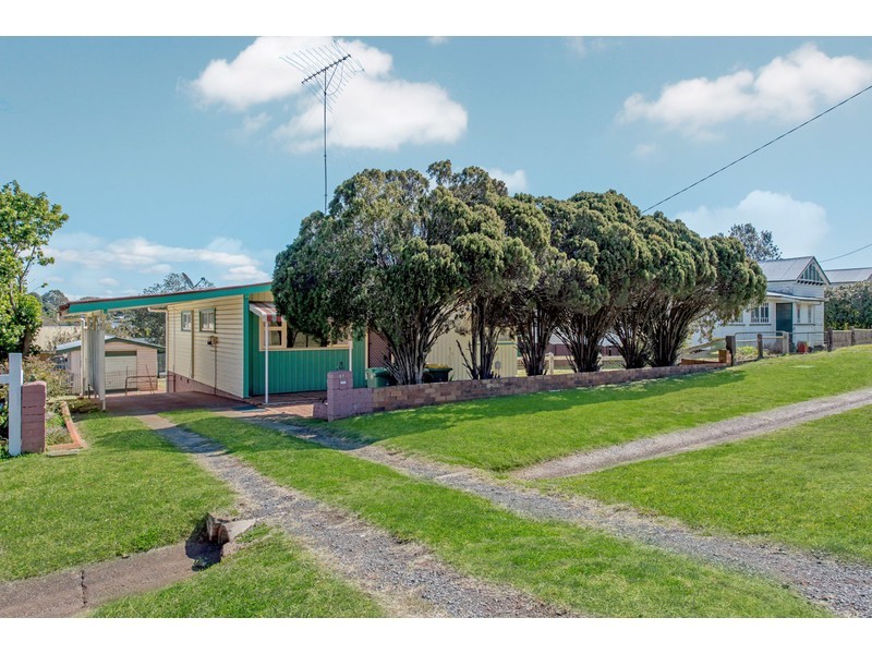 27 John Street, East Toowoomba QLD 4350