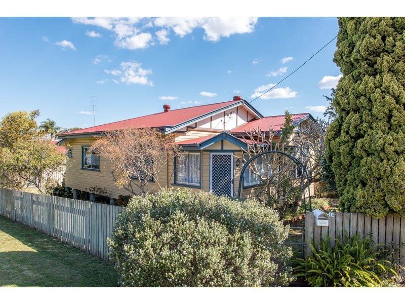 14 Gentle Street, North Toowoomba QLD 4350