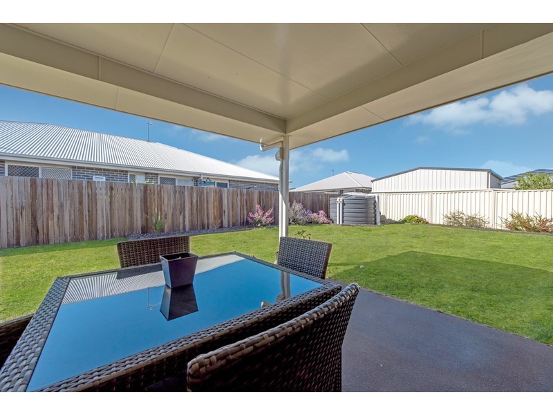 222 Nelson Street, Kearneys Spring QLD 4350