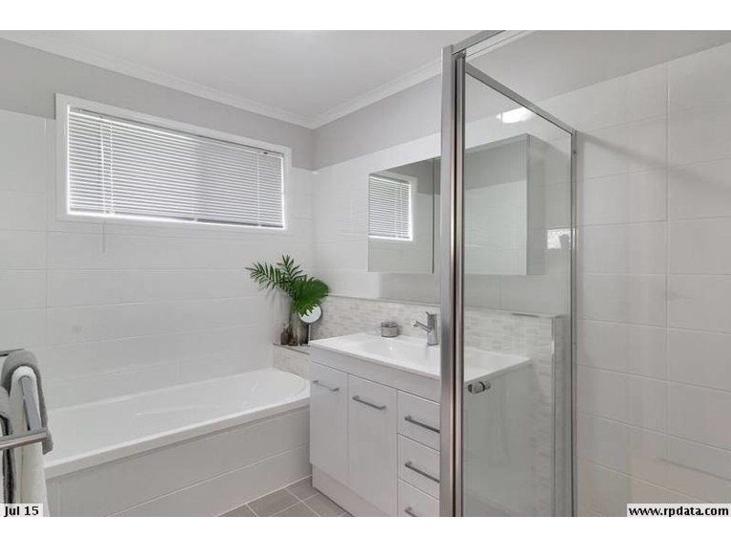 4 Katherine Street, North Toowoomba QLD 4350