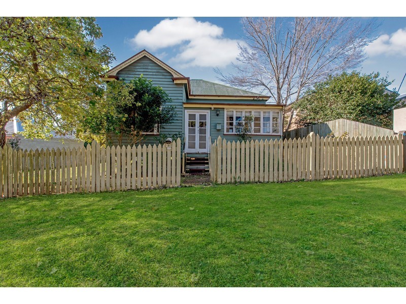 5 Anderson Street, East Toowoomba QLD 4350