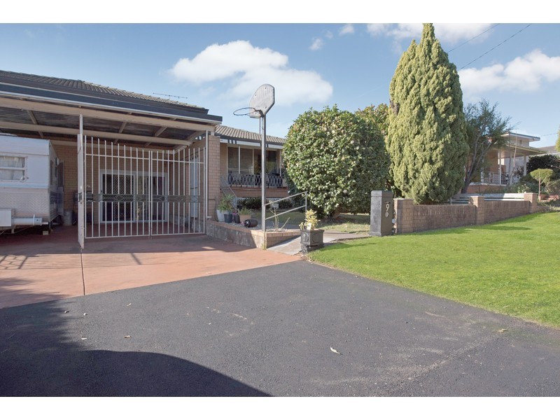 9 Maker Street, Rangeville QLD 4350