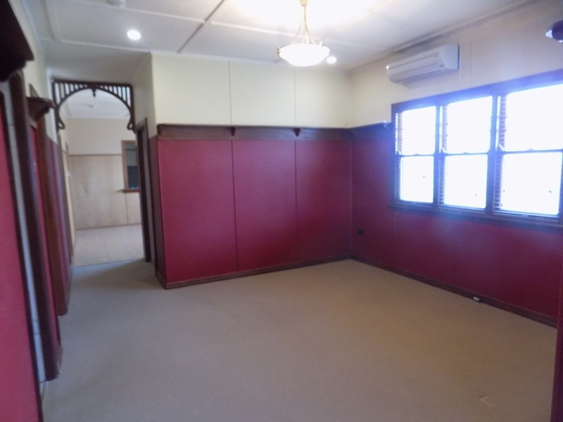 202 Mackenzie Street, Rangeville QLD 4350