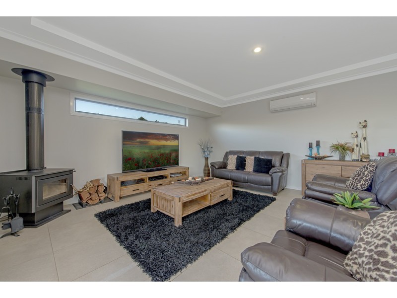 6 Bennett Street, Kleinton QLD 4352