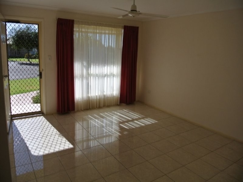 6 Ella Court, Darling Heights QLD 4350