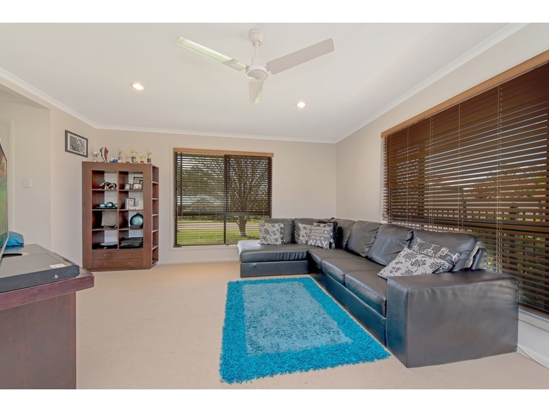 26 Highland Park Road, Meringandan West QLD 4352