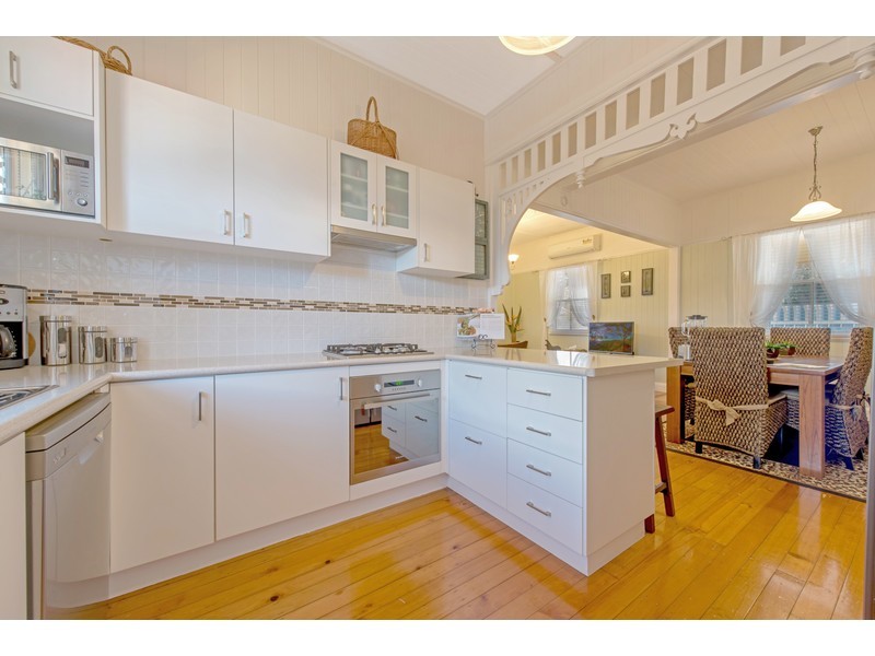 206 South Street, South Toowoomba QLD 4350