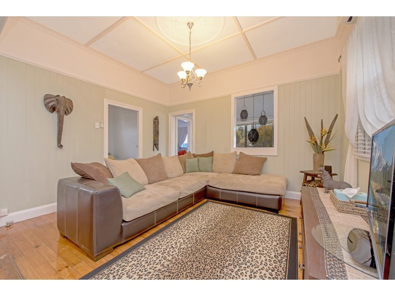 206 South Street, South Toowoomba QLD 4350