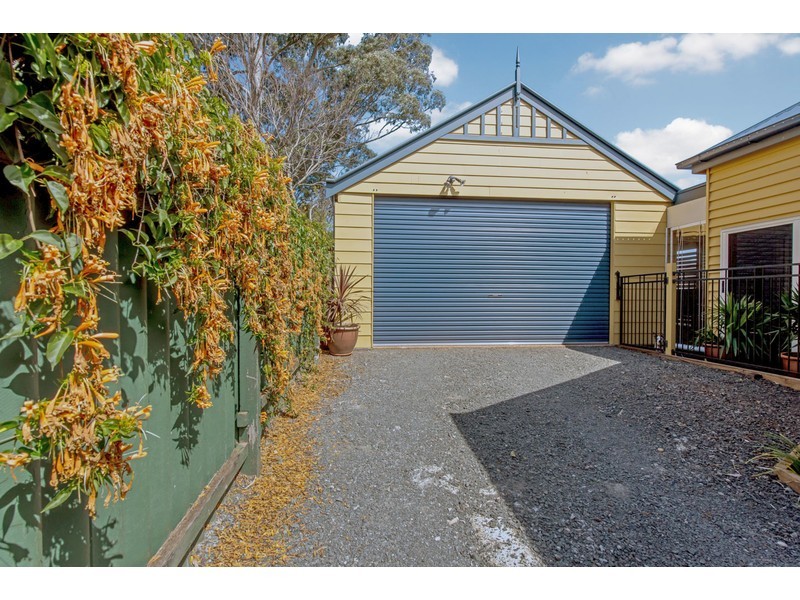 206 South Street, South Toowoomba QLD 4350