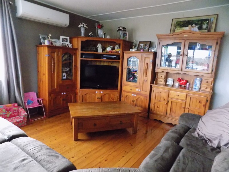 18 John Street, Goombungee QLD 4354