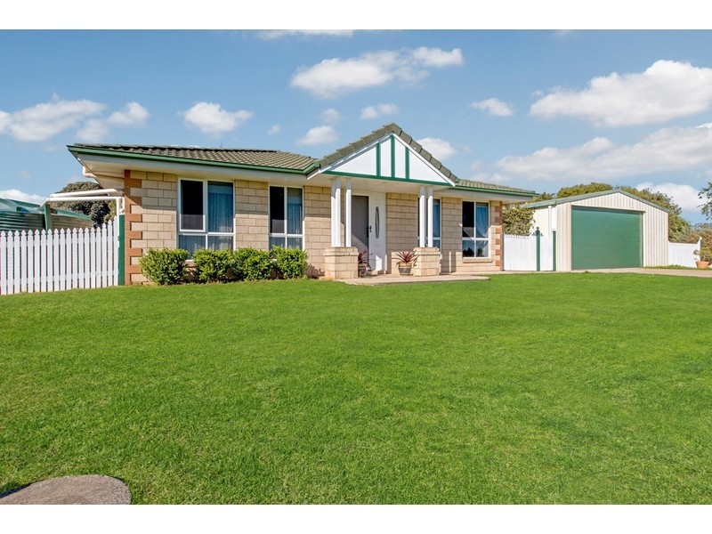 6 McLachlan Drive, Highfields QLD 4352