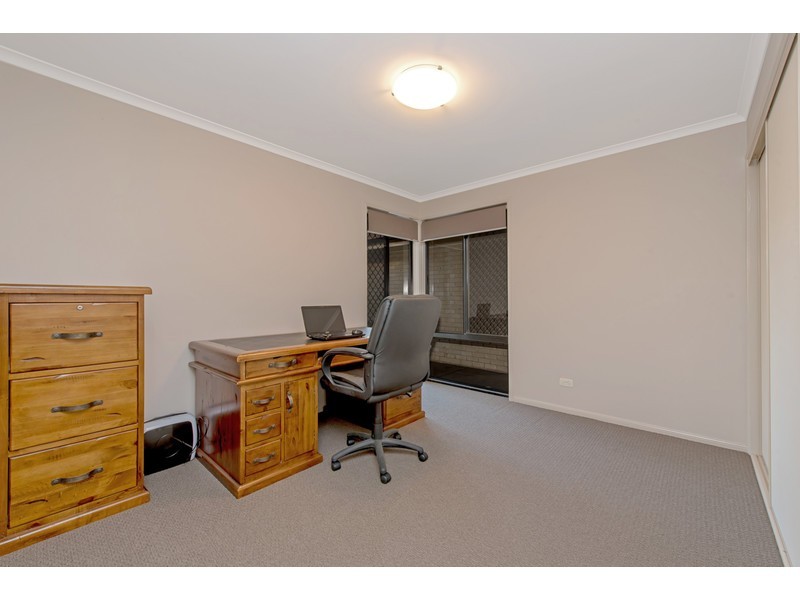 3 Mercedes Drive, Highfields QLD 4352