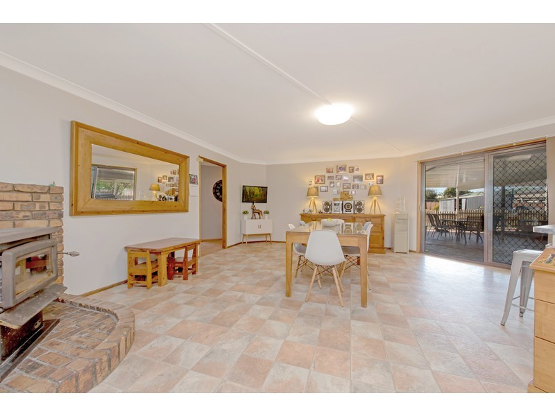 3 Bunkers Hill School Road, Westbrook QLD 4350