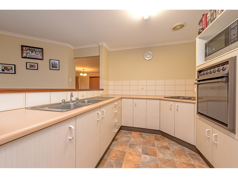 8573 New England Highway, Hampton QLD 4352