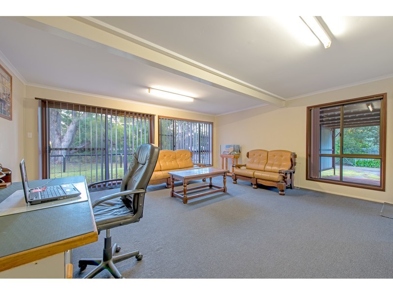 8573 New England Highway, Hampton QLD 4352